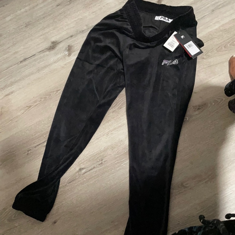 File women’s track pants